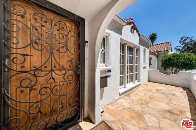 816 N Mccadden Place, Los Angeles, CA 90038