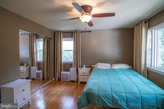 2205 PARKER AVE, Silver Spring, MD 20902