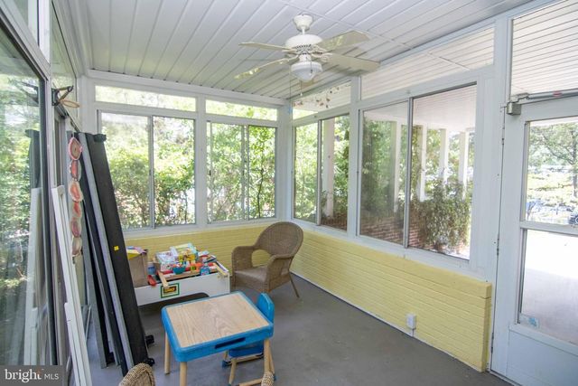 2205 PARKER AVE, Silver Spring, MD 20902