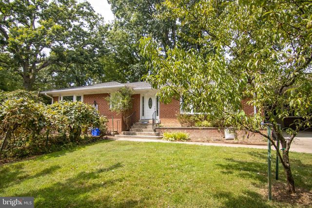 2205 PARKER AVE, Silver Spring, MD 20902