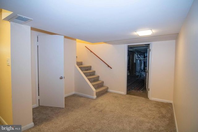 2205 PARKER AVE, Silver Spring, MD 20902