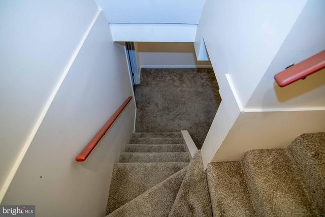 2205 PARKER AVE, Silver Spring, MD 20902