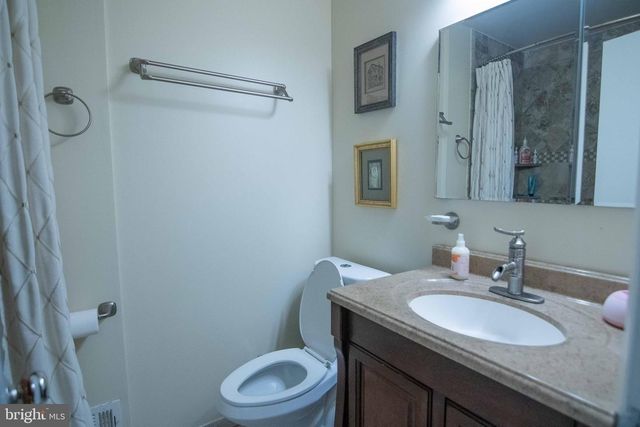 2205 PARKER AVE, Silver Spring, MD 20902