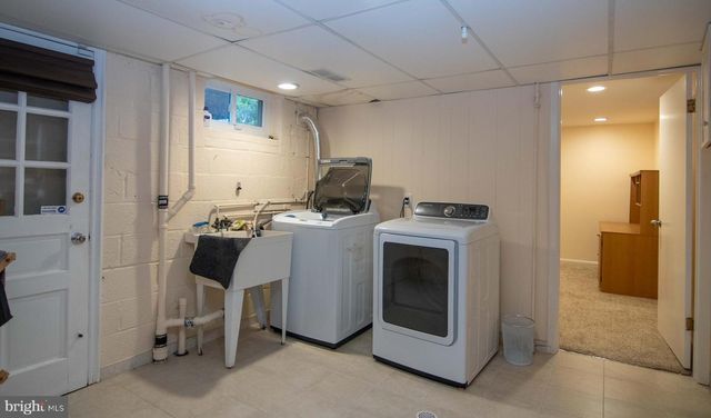 2205 PARKER AVE, Silver Spring, MD 20902