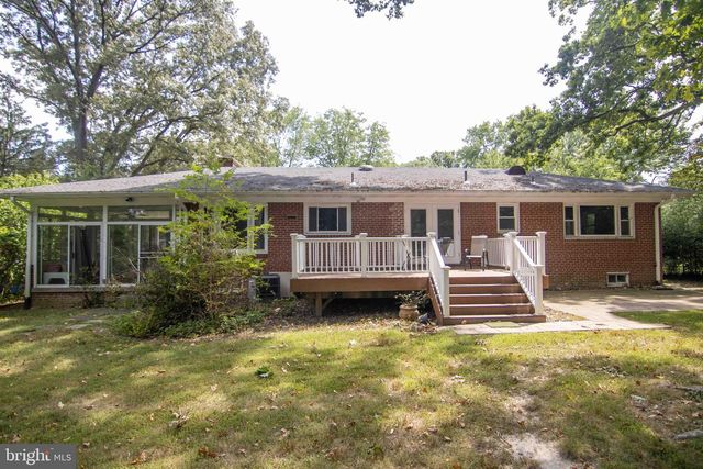 2205 PARKER AVE, Silver Spring, MD 20902