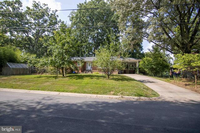 2205 PARKER AVE, Silver Spring, MD 20902