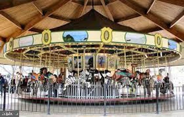 2205 PARKER AVE, Silver Spring, MD 20902