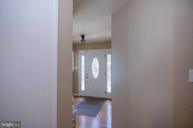 2205 PARKER AVE, Silver Spring, MD 20902