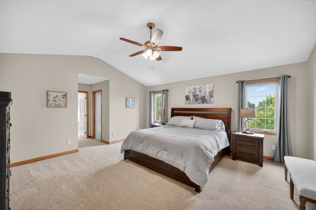 16002 Tanglewood Drive, Urbandale, IA 50323