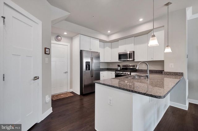 6018 LEBEN DR, Frederick, MD 21703