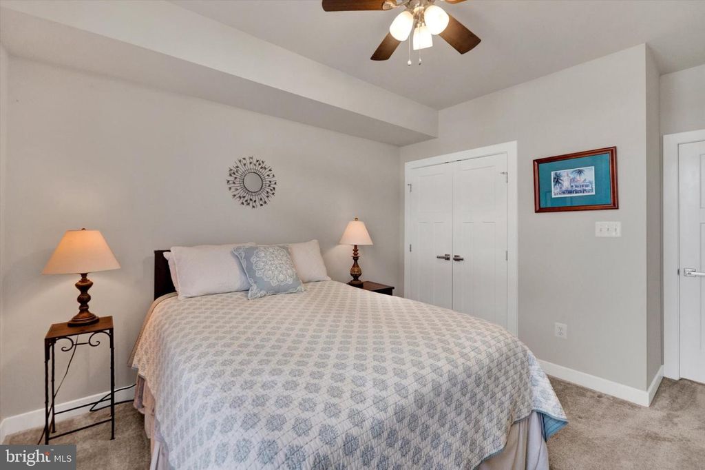 Image 17 of property listing at 6018 LEBEN DR, Frederick, MD 21703