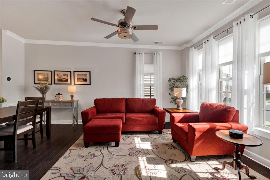 Image 23 of property listing at 6018 LEBEN DR, Frederick, MD 21703