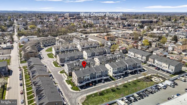 20 SHERMAN ALY, West Chester, PA 19382