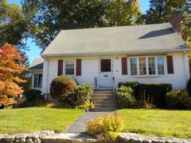 25 Valleyview, Bellingham, MA 02019