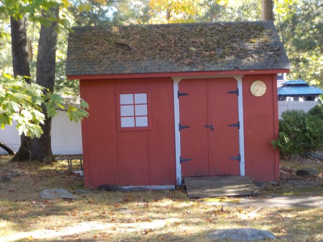 25 Valleyview, Bellingham, MA 02019