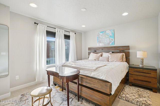 6805 N Silver Creek Drive, Park City, UT 84098