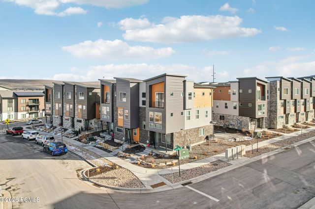 6805 N Silver Creek Drive, Park City, UT 84098