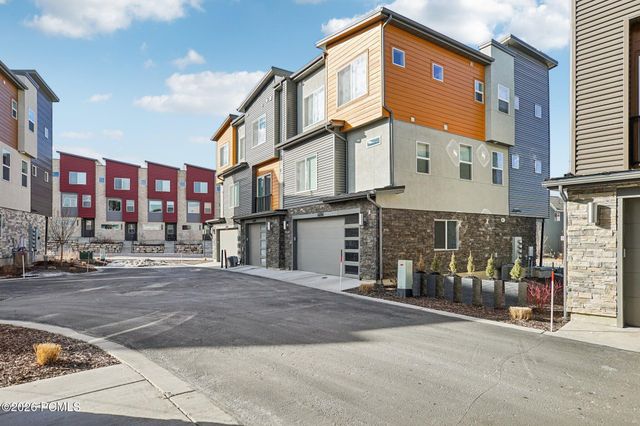 6805 N Silver Creek Drive, Park City, UT 84098