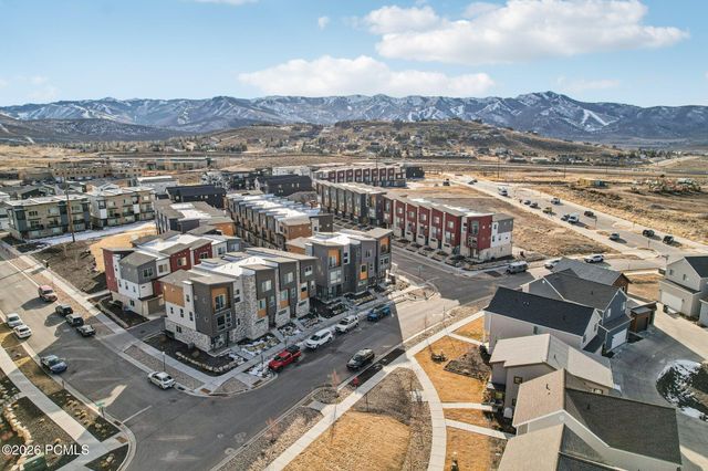 6805 N Silver Creek Drive, Park City, UT 84098