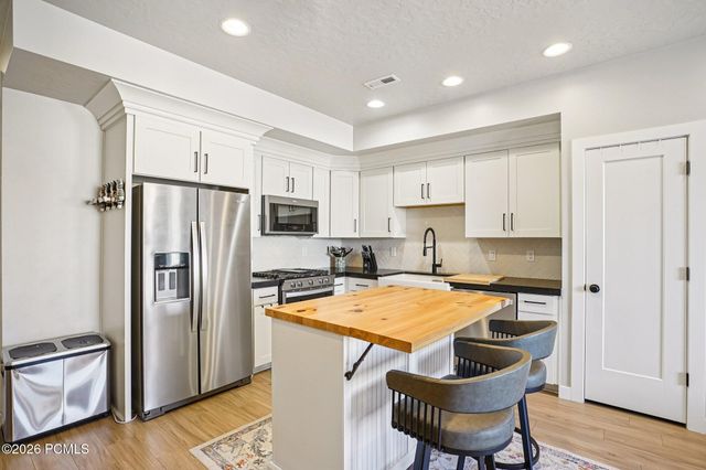 6805 N Silver Creek Drive, Park City, UT 84098