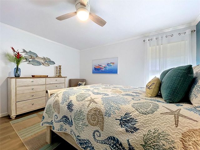 1006 LENNOX ROAD W 1006, Palm Harbor, FL 34683
