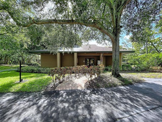 1006 LENNOX ROAD W 1006, Palm Harbor, FL 34683