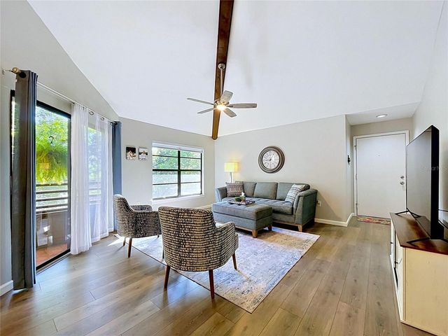1006 LENNOX ROAD W 1006, Palm Harbor, FL 34683