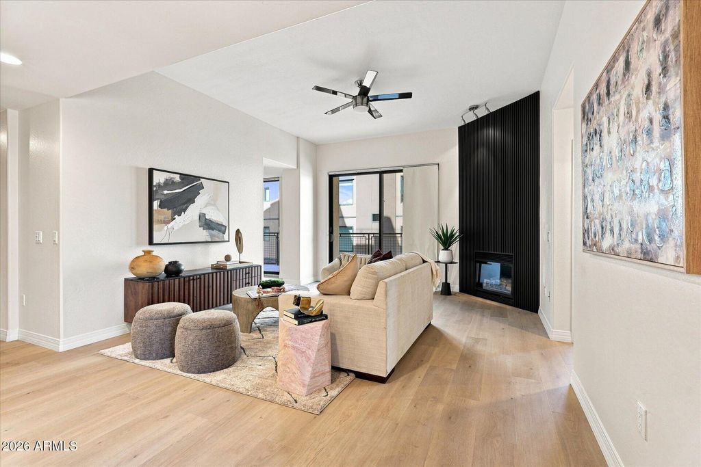 2302 N CENTRAL Avenue 313, Phoenix, AZ 85004 — photo 5