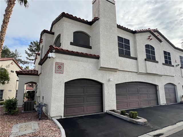 2975 Bluegrass Lane 424, Henderson, NV 89074