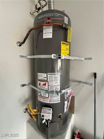 2975 Bluegrass Lane 424, Henderson, NV 89074