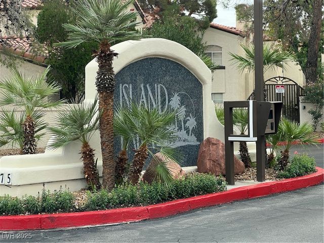 2975 Bluegrass Lane 424, Henderson, NV 89074