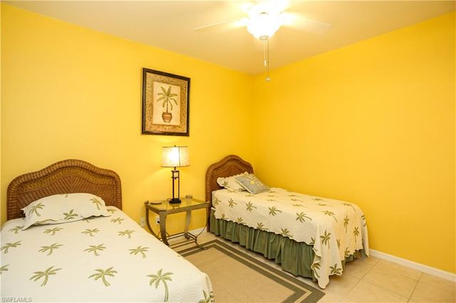 5885 Three Iron DR 1102, Naples, FL 34110