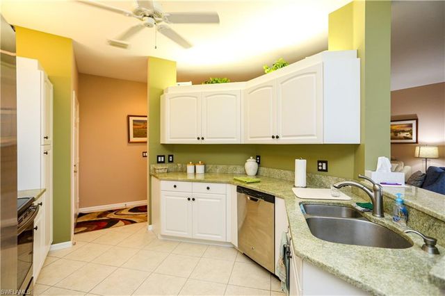5885 Three Iron DR 1102, Naples, FL 34110
