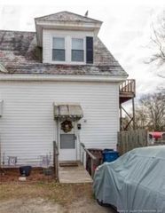 401 S Clinton Avenue B, Dunn, NC 28334