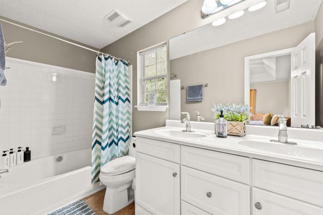 101 Timberline Trail, North Charleston, SC 29418
