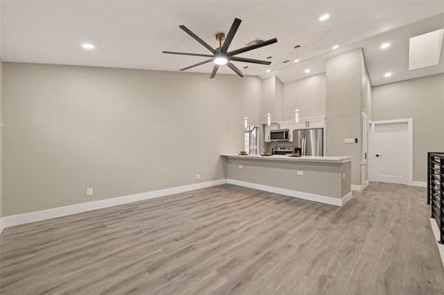 6750 Sands Point Drive, Houston, TX 77074