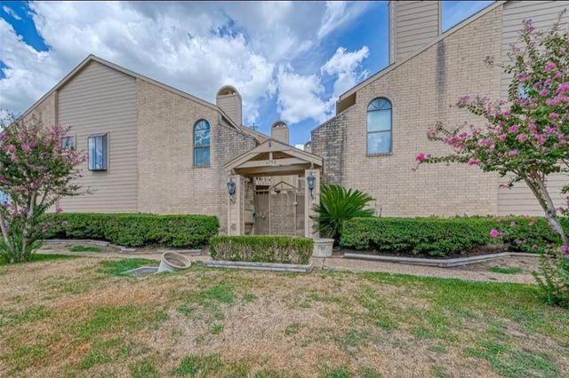 6750 Sands Point Drive, Houston, TX 77074