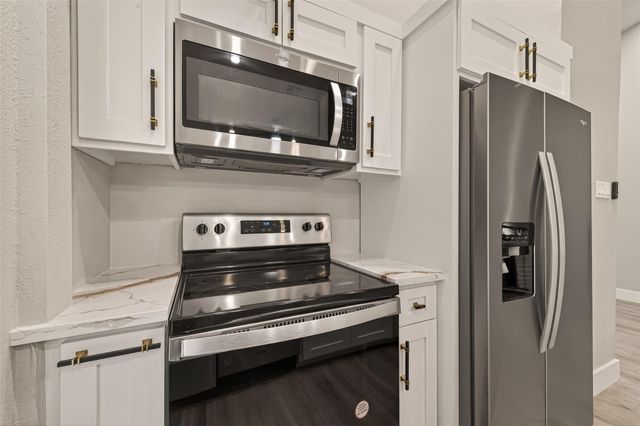 6750 Sands Point Drive, Houston, TX 77074