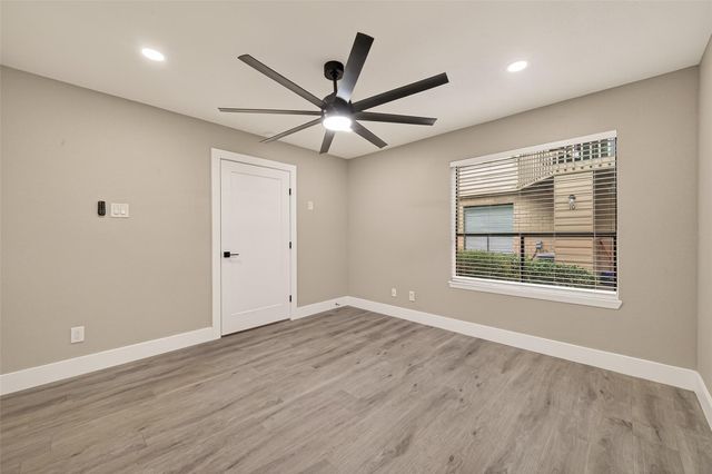 6750 Sands Point Drive, Houston, TX 77074