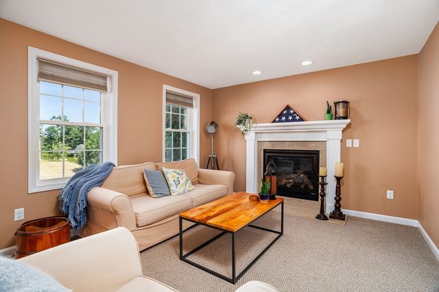 59 Victoria Lane, Templeton, MA 01468