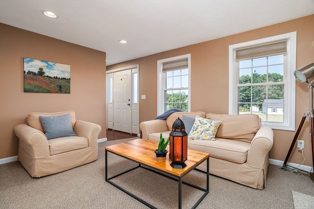 59 Victoria Lane, Templeton, MA 01468