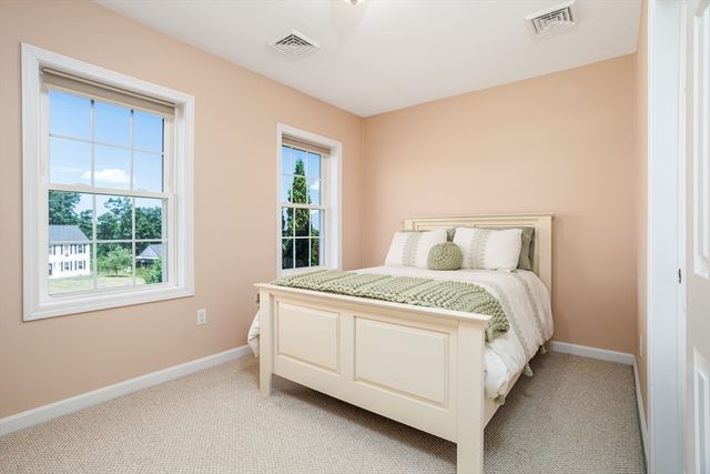 59 Victoria Lane, Templeton, MA 01468