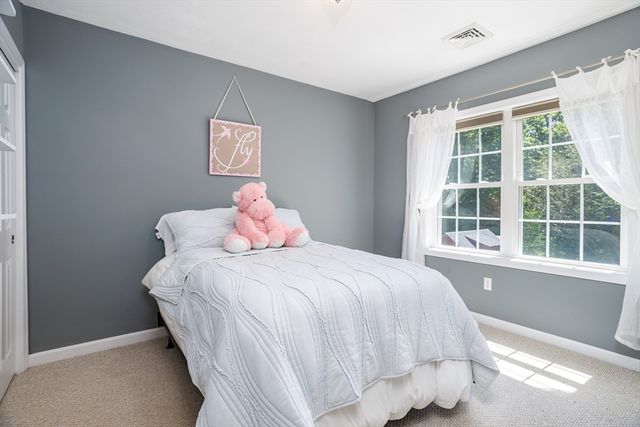 59 Victoria Lane, Templeton, MA 01468