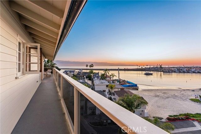 2727 Ocean Boulevard, Corona Del Mar (newport Beach), CA 92625