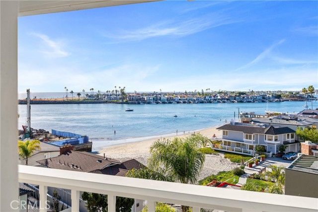 2727 Ocean Boulevard, Corona Del Mar (newport Beach), CA 92625