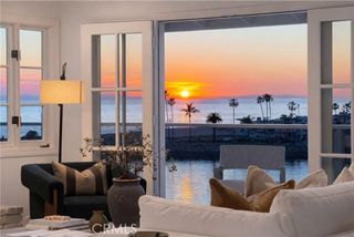 2727 Ocean Boulevard, Corona Del Mar (newport Beach), CA 92625