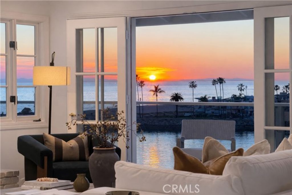 2727 Ocean Boulevard, Corona Del Mar (newport Beach), CA 92625