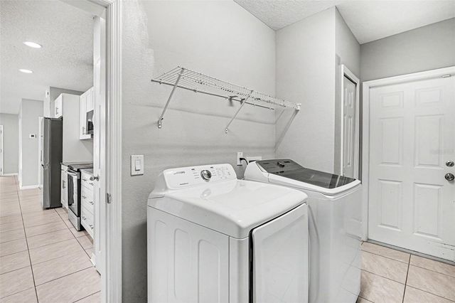 4957 CASTLE STREET E, Kissimmee, FL 34758