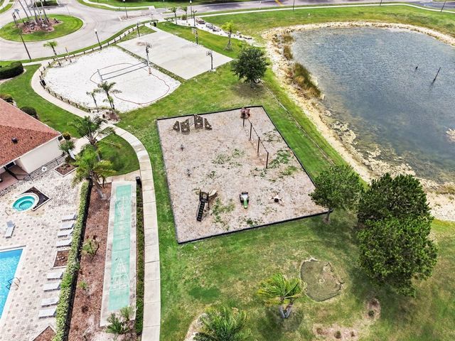 4957 CASTLE STREET E, Kissimmee, FL 34758