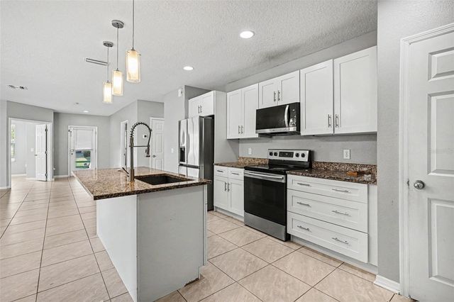 4957 CASTLE STREET E, Kissimmee, FL 34758